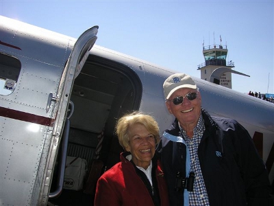 Ruth Holden and Neil Armstrong posing next to NC18137